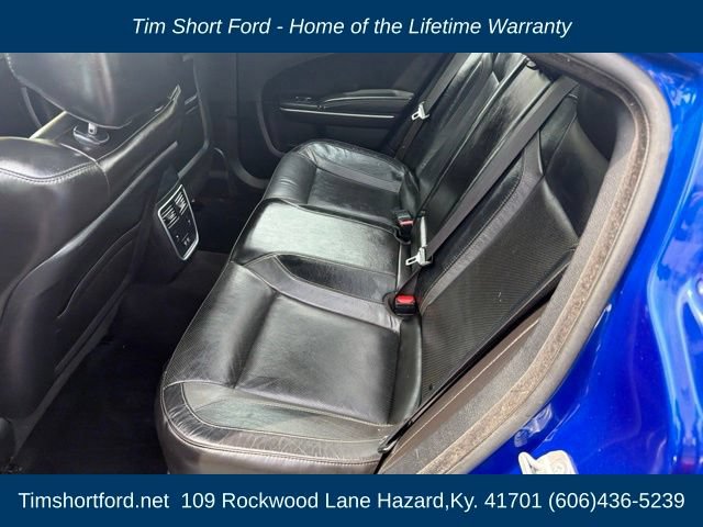 Used 2020 Dodge Charger SXT w/ Leather Interior Group RWD image 12