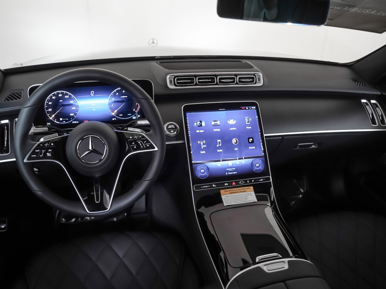 New 2025 Mercedes-Benz S 580 4MATIC Sedan image 17