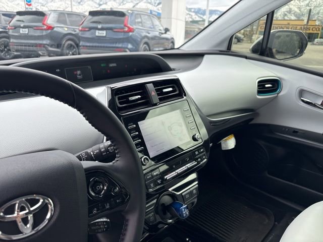 Used 2022 Toyota Prius XLE image 14