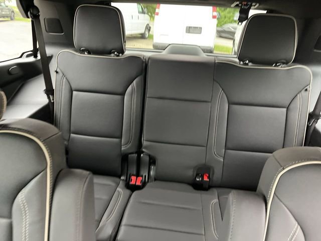 New 2026 Chevrolet Tahoe Premier w/ Sun And Tow Package AWD/4WD image 24