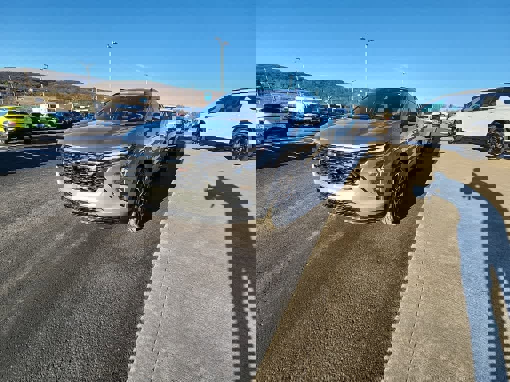 Certified 2024 Chevrolet Trax RS w/ Sunroof Package image 1