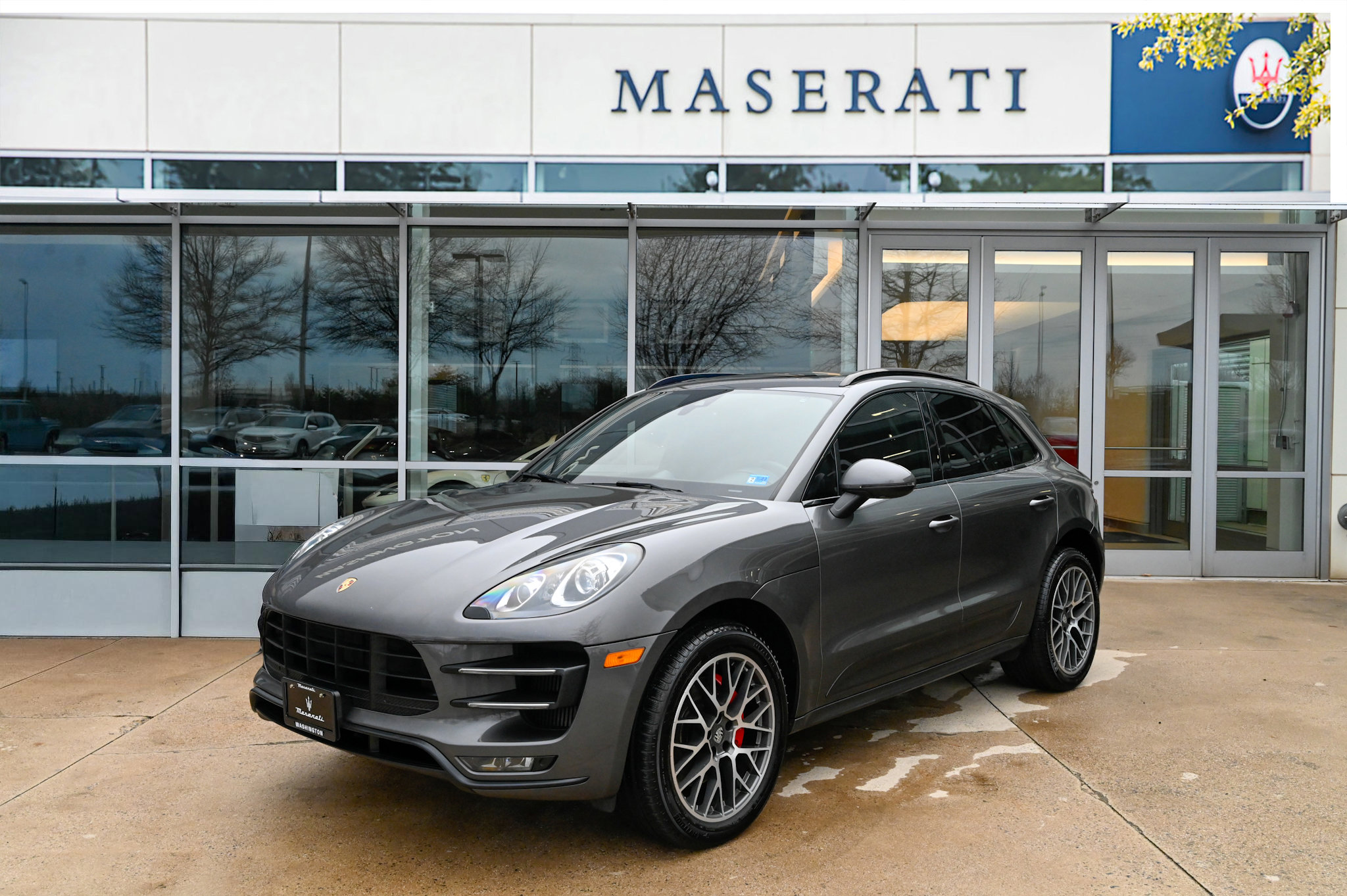 Used 2018 Porsche Macan Turbo video 1