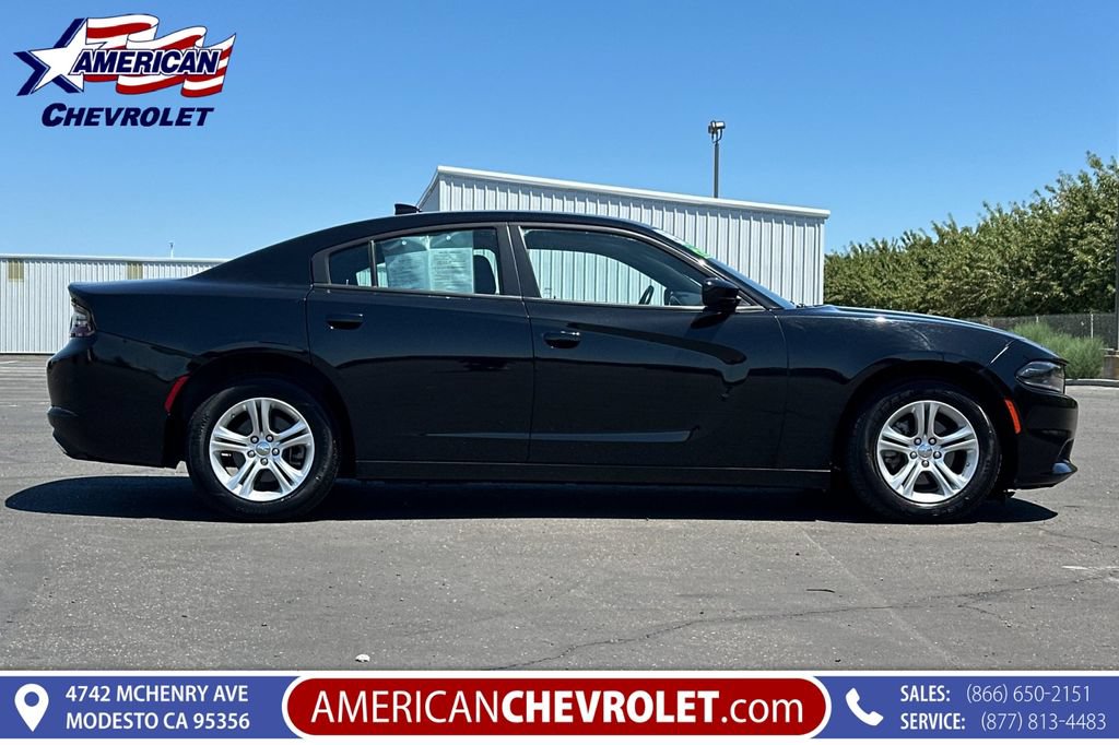 Used 2023 Dodge Charger SXT RWD image 4