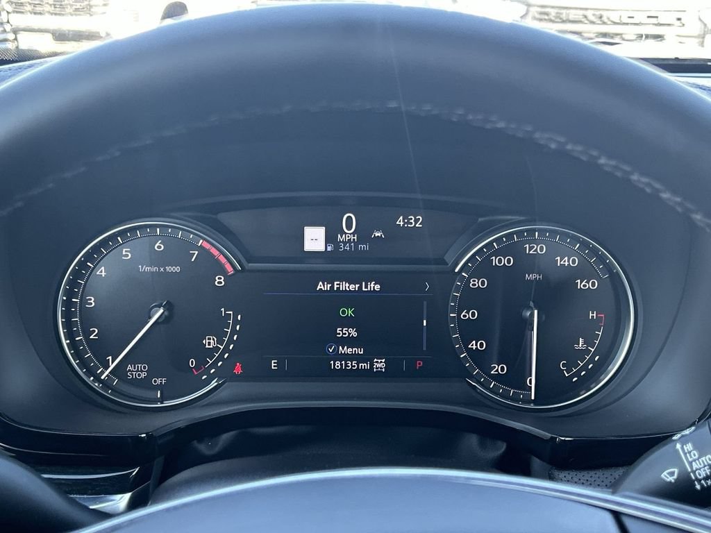 Certified 2025 Cadillac XT5 Premium Luxury AWD/4WD image 8