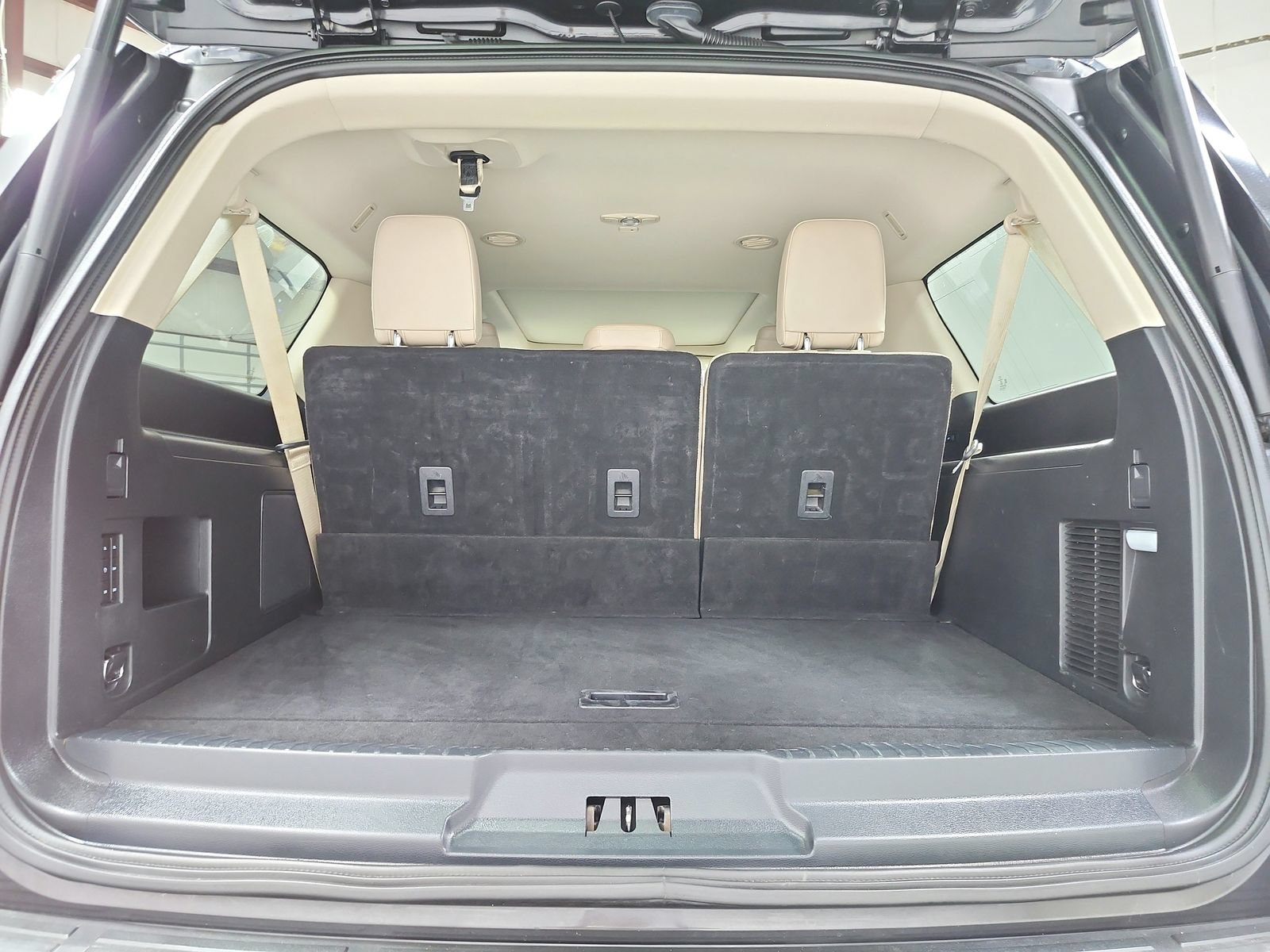 Used 2022 Ford Expedition Max Limited RWD image 56