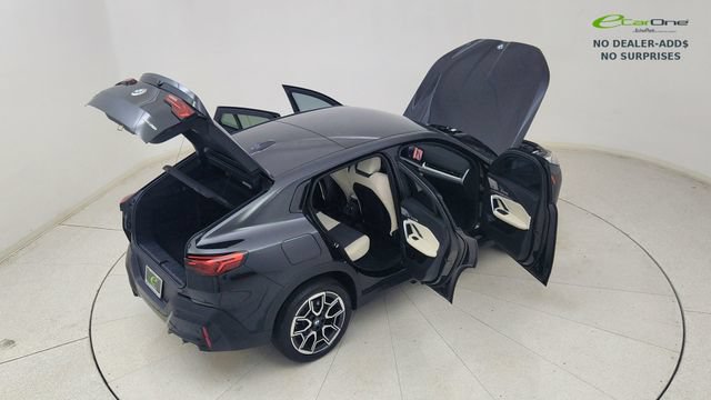 Used 2025 BMW X2 xDrive28i w/ Premium Package AWD/4WD image 83