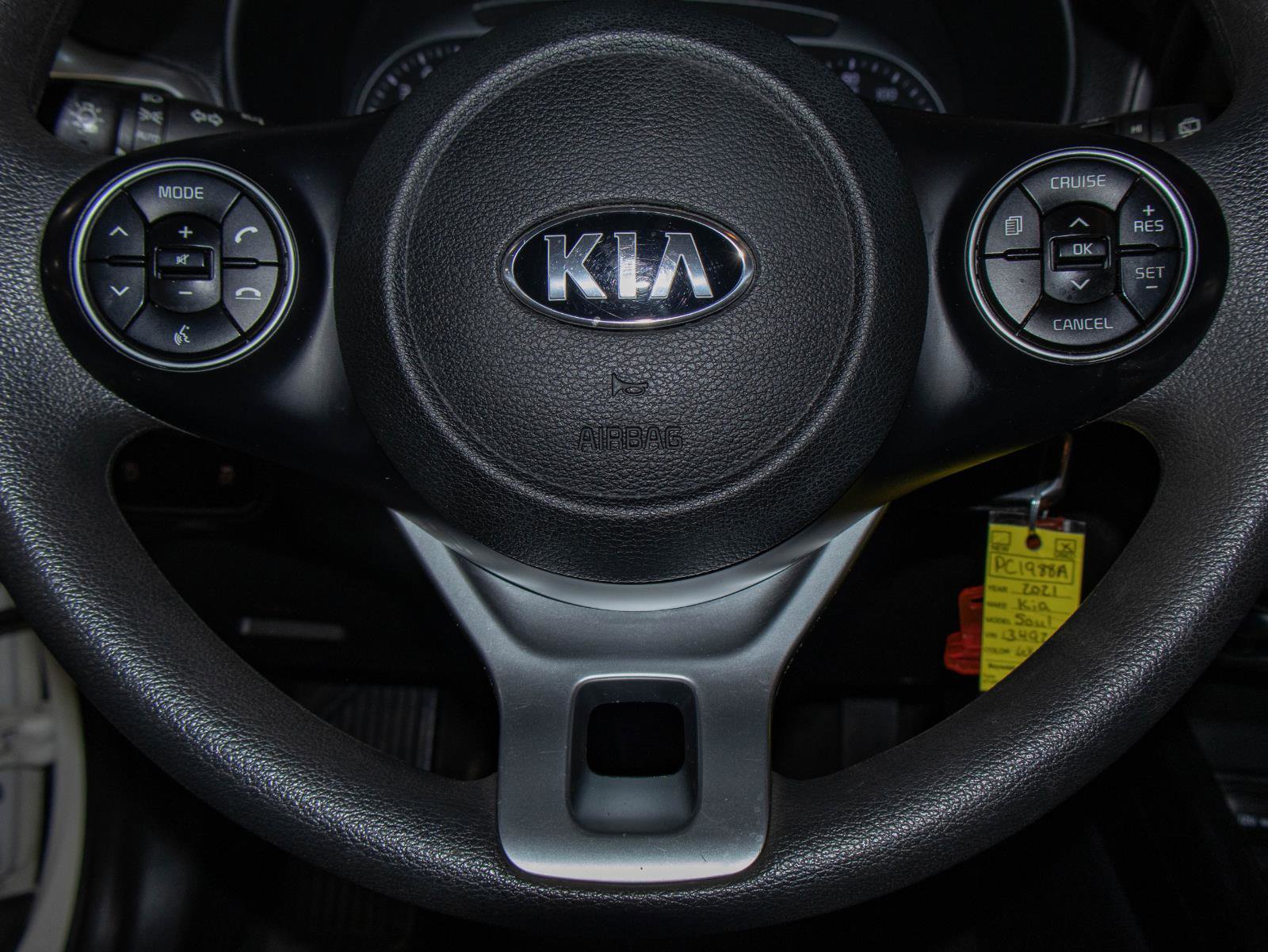 Used 2021 Kia Soul LX image 11