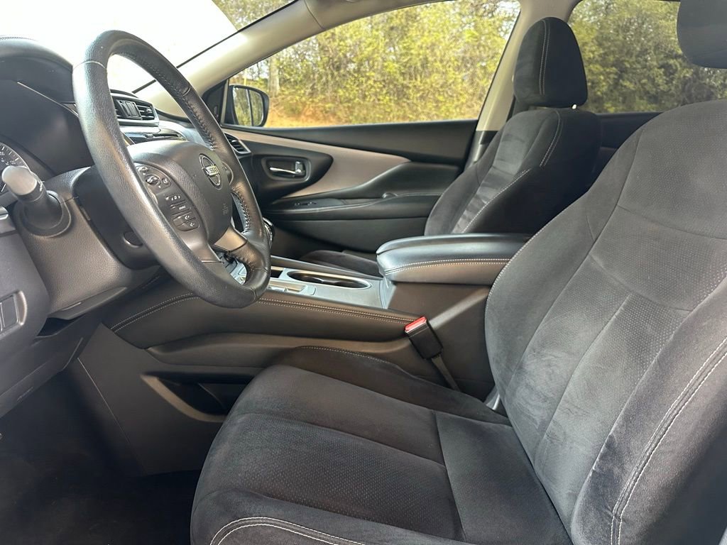 Used 2019 Nissan Murano SV w/ Cargo Package FWD image 11