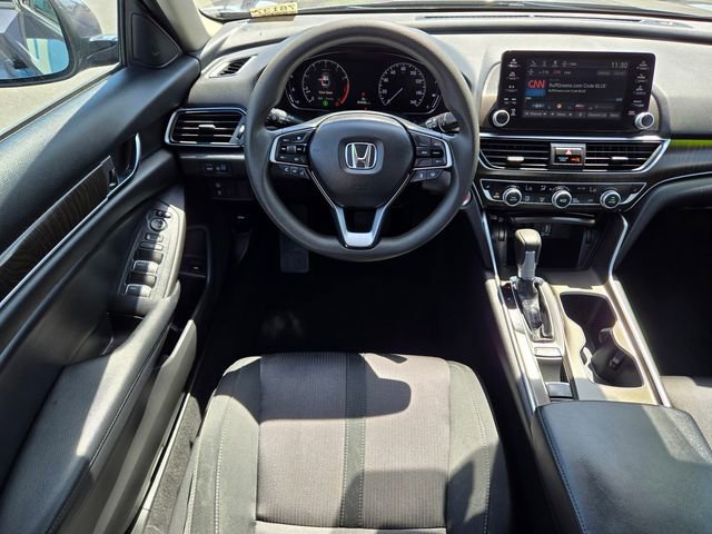 Used 2018 Honda Accord EX image 11