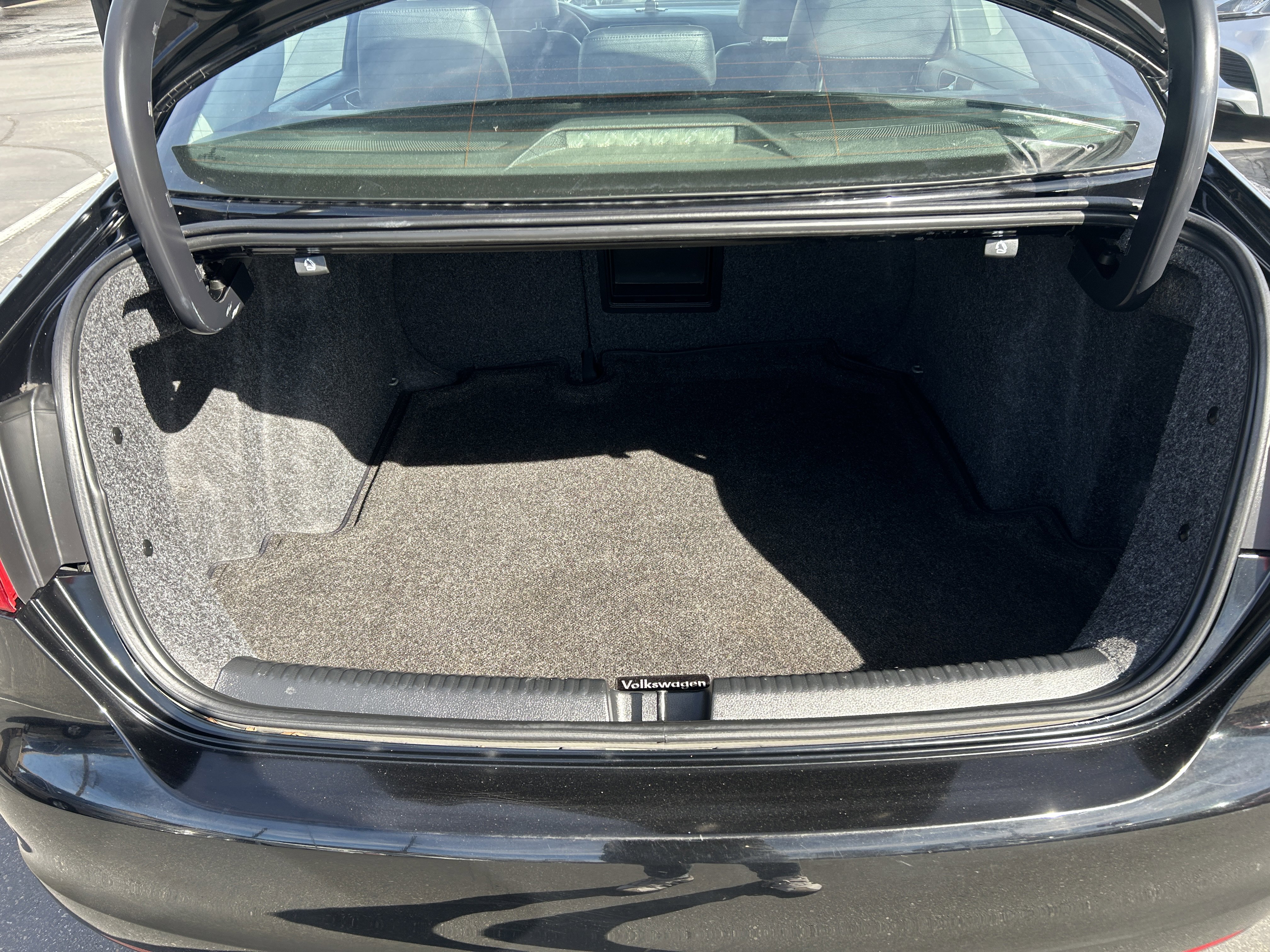 Used 2014 Volkswagen Jetta SE image 18