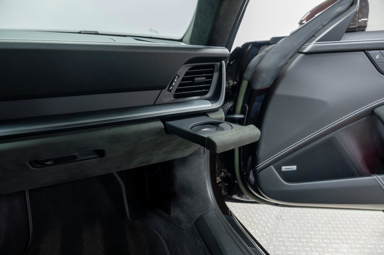 Used 2022 Porsche 911 GT3 image 61