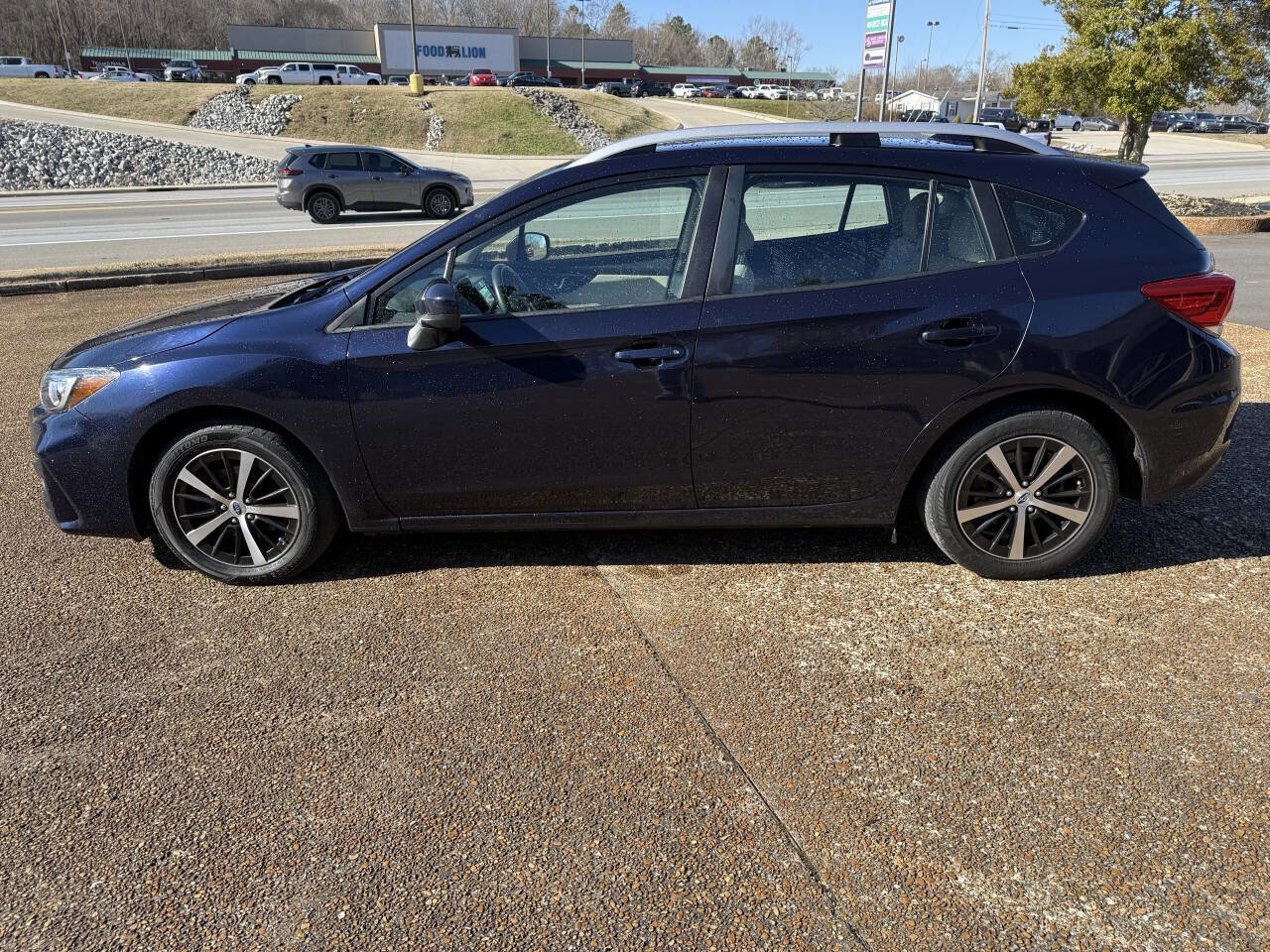 Used 2019 Subaru Impreza 2.0i Premium w/ Eyesight & BSD/Rcta & SRF image 8