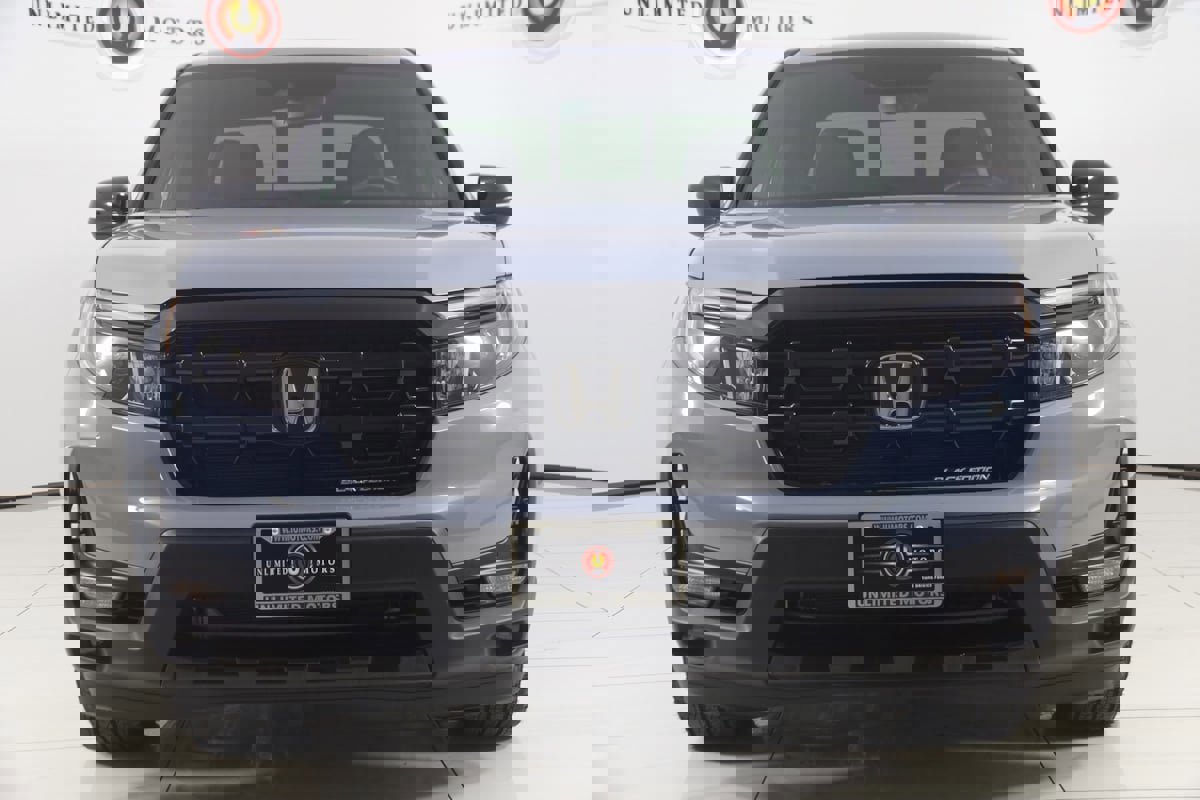 Used 2025 Honda Ridgeline Black Edition image 45
