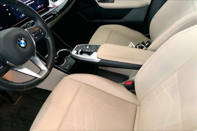 Certified 2023 BMW X1 xDrive28i w/ Convenience Package AWD/4WD image 8