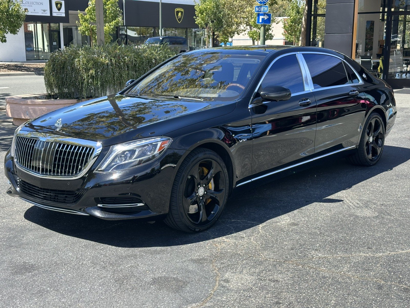 Used 2016 Mercedes-Benz Maybach S 600 image 3