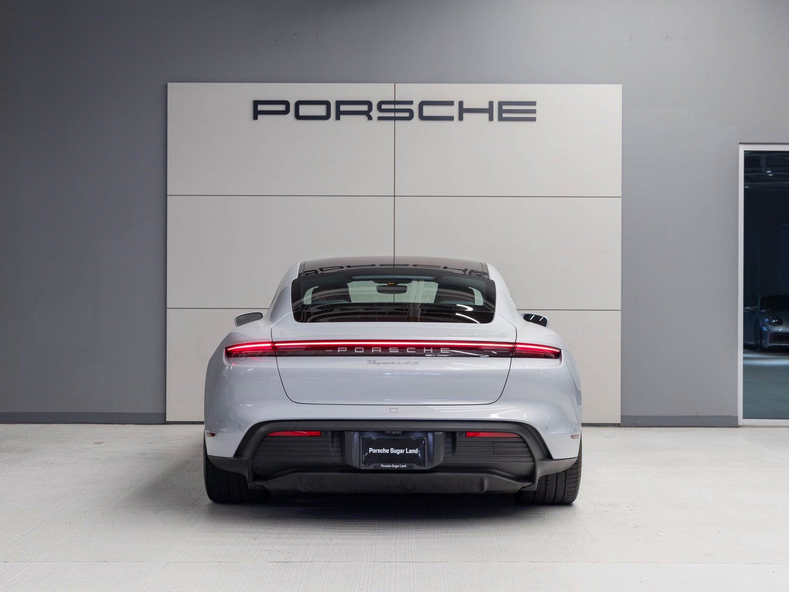 Certified 2024 Porsche Taycan 4S image 6