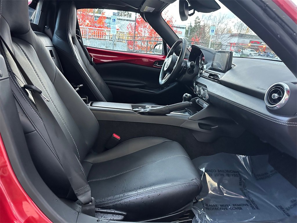 Used 2022 MAZDA MX-5 Miata RF Grand Touring image 10