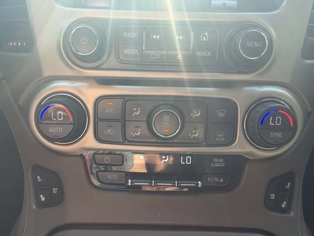 Used 2016 GMC Yukon Denali w/ Open Road Package AWD/4WD image 12
