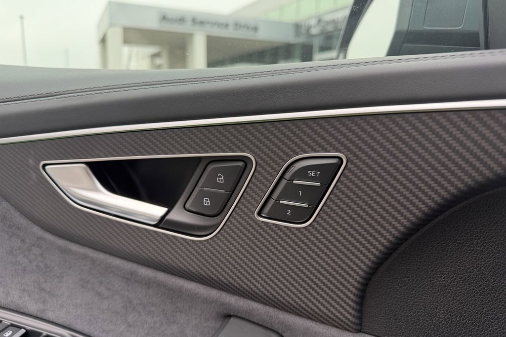New 2026 Audi SQ8 Prestige image 16