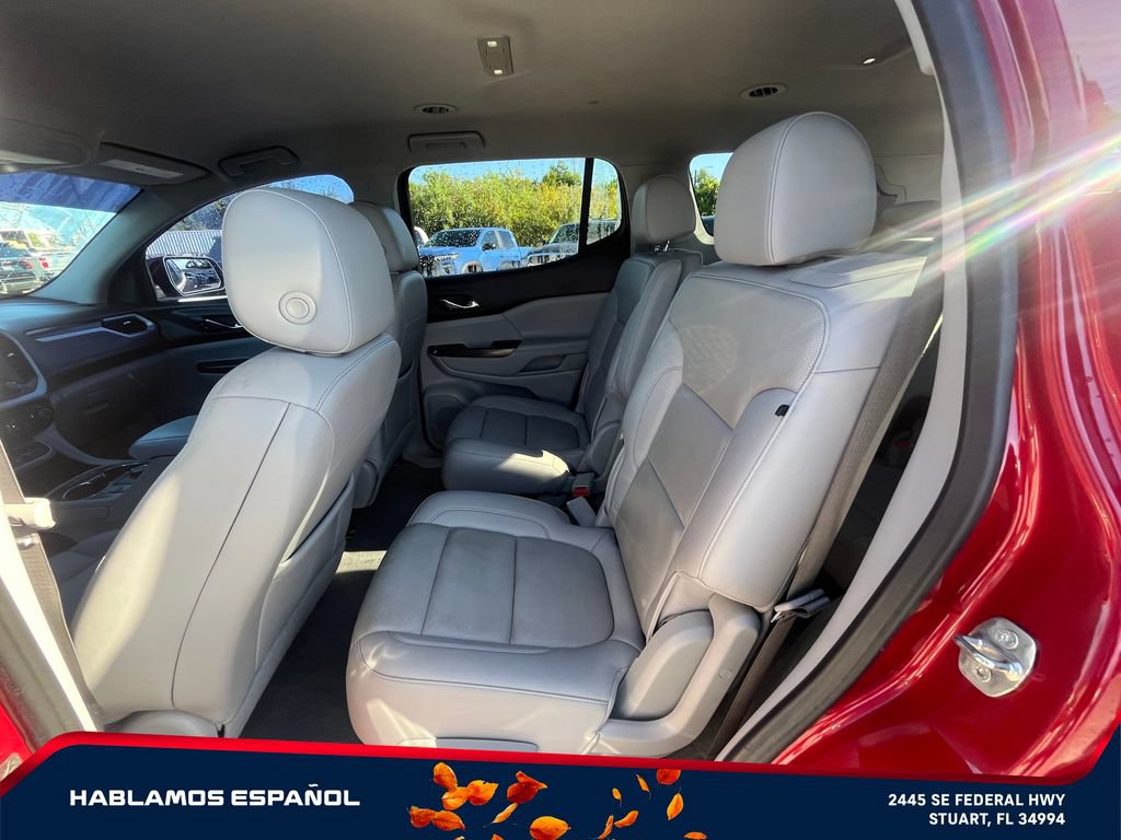 Used 2021 GMC Acadia SLT w/ Technology Package FWD image 12