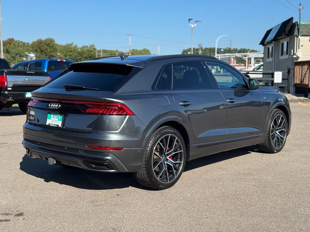 Used 2021 Audi Q8 Prestige image 8
