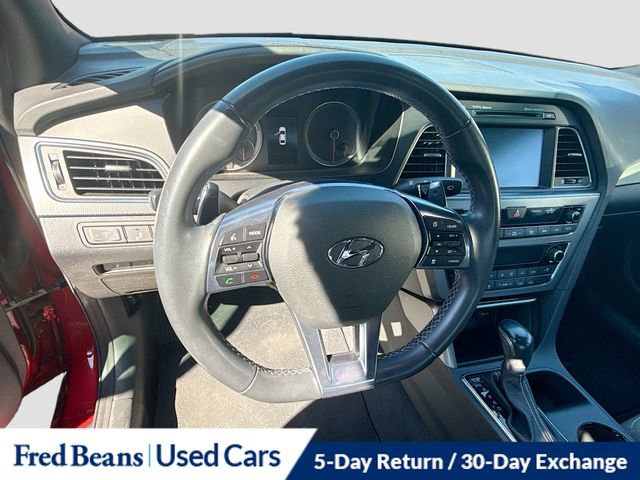 Used 2015 Hyundai Sonata Sport 2.0T w/ Option Group 07 FWD image 11
