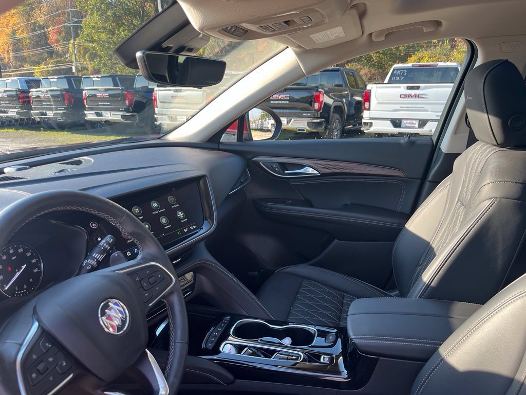 Used 2023 Buick Envision Avenir AWD/4WD image 18