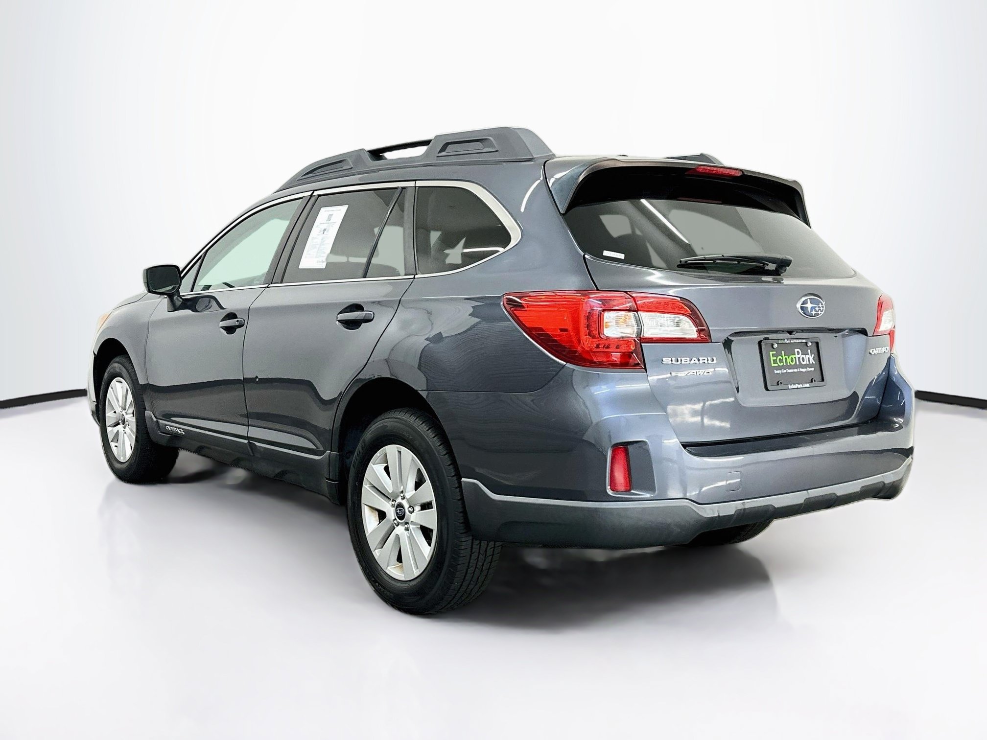 Used 2015 Subaru Outback 2.5i Premium AWD/4WD image 5
