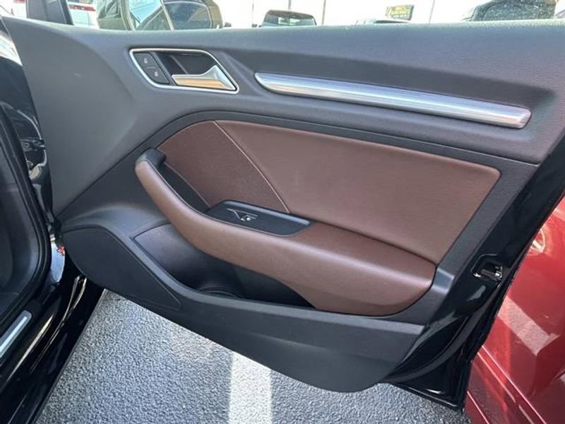 Used 2020 Audi A3 2.0T Premium image 21