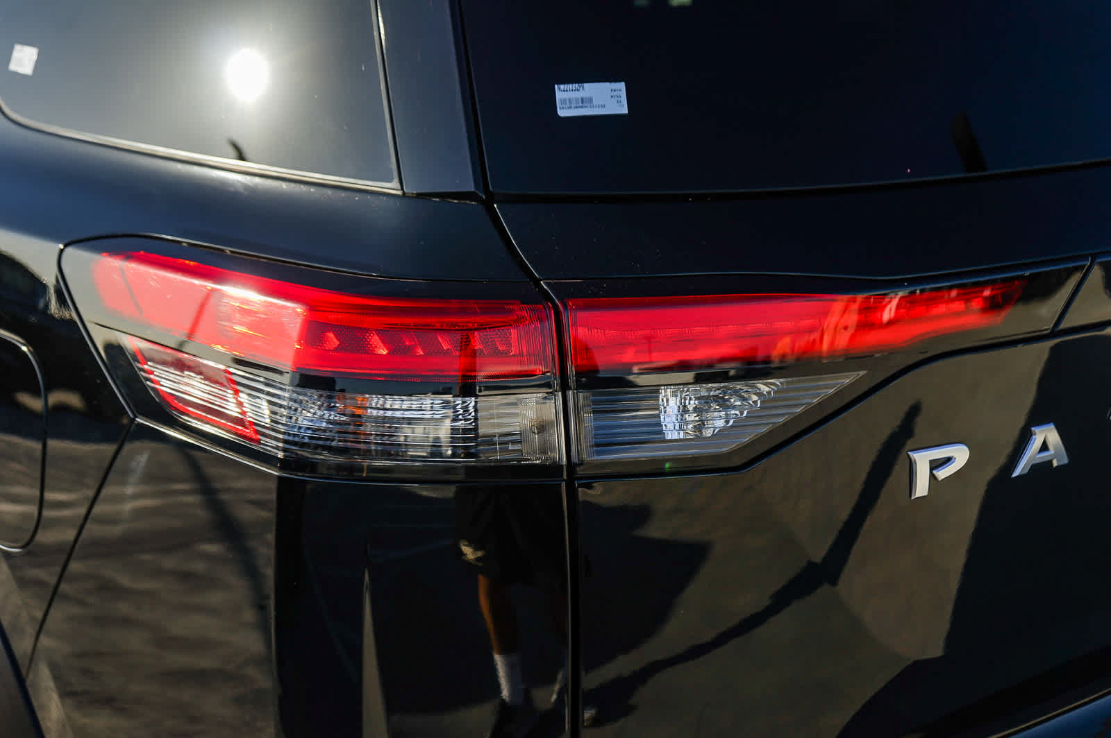 Used 2022 Nissan Pathfinder SV FWD image 9