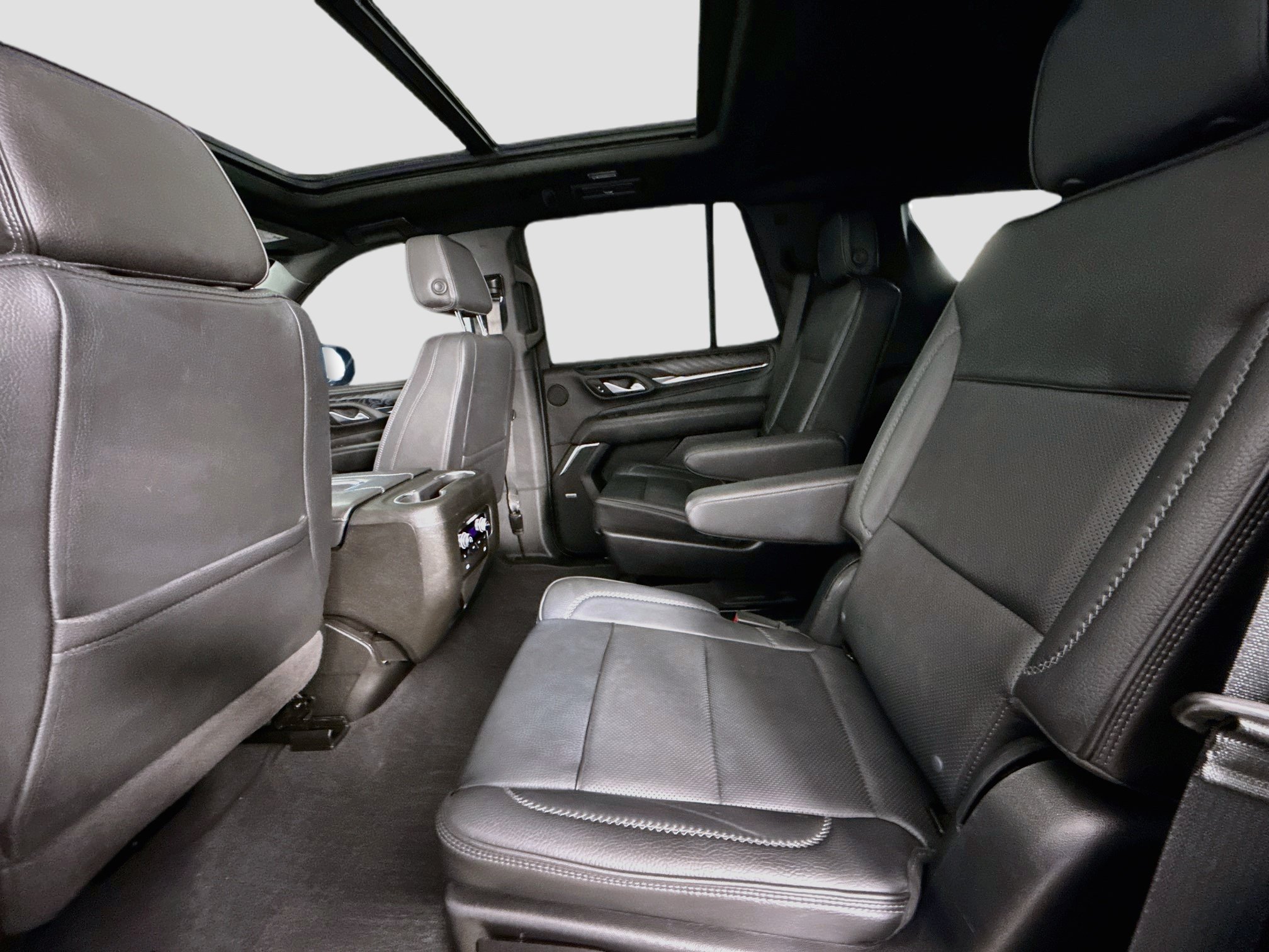 Used 2022 GMC Yukon Denali AWD/4WD image 27