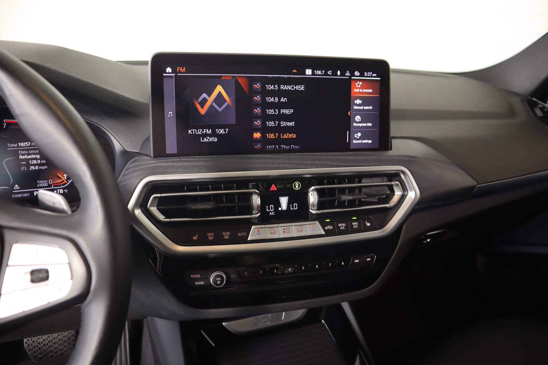 Used 2024 BMW X3 xDrive30i w/ Premium Package AWD/4WD image 5