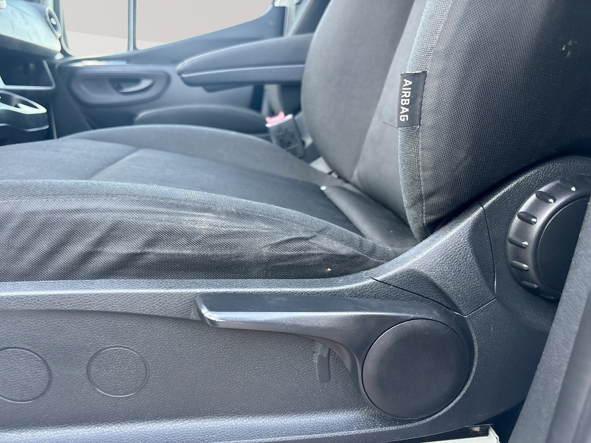 Used 2019 Mercedes-Benz Sprinter 144 Cargo image 14
