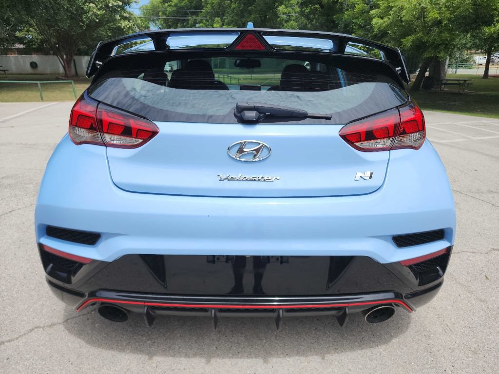 Used 2020 Hyundai Veloster N w/ Performance Package FWD image 9