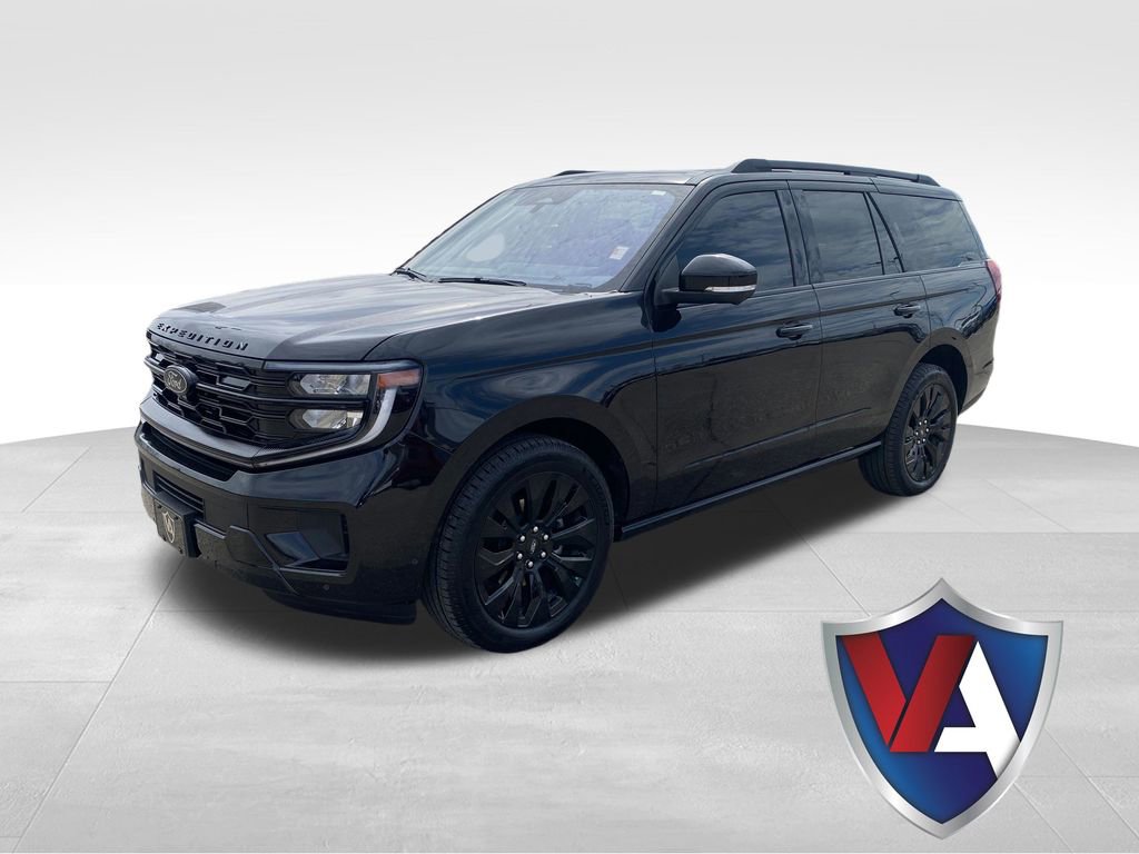 Used 2025 Ford Expedition Platinum w/ Stealth Appearance Package image 1