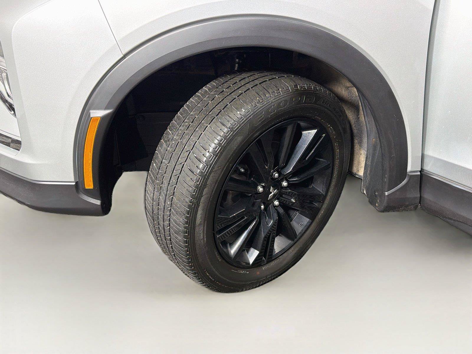 Used 2024 Mitsubishi Eclipse Cross LE AWD/4WD image 38