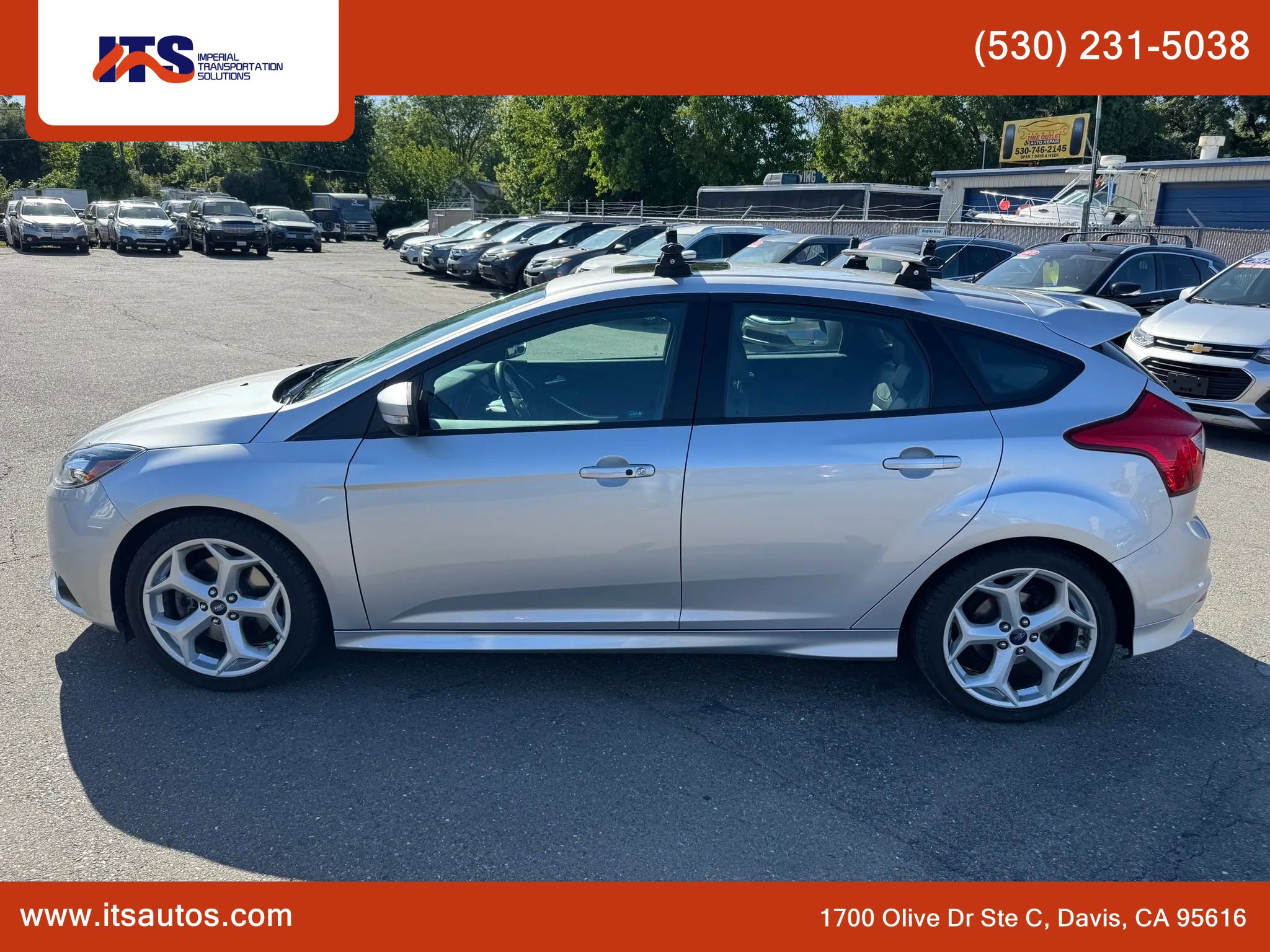 Used 2014 Ford Focus ST w/ Equipment Group 202A FWD image 2
