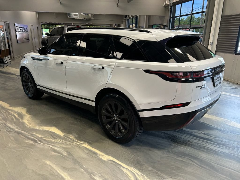 Used 2018 Land Rover Range Rover Velar R-Dynamic SE AWD/4WD image 32