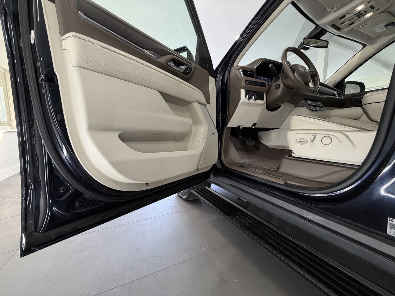 Used 2022 GMC Yukon Denali image 34