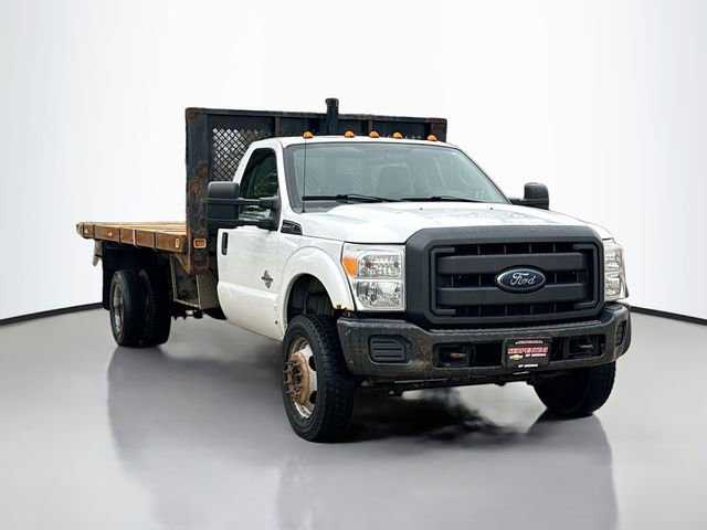 Used 2012 Ford F550 2WD Regular Cab Super Duty w/ Payload Upgrade Pkg image 2