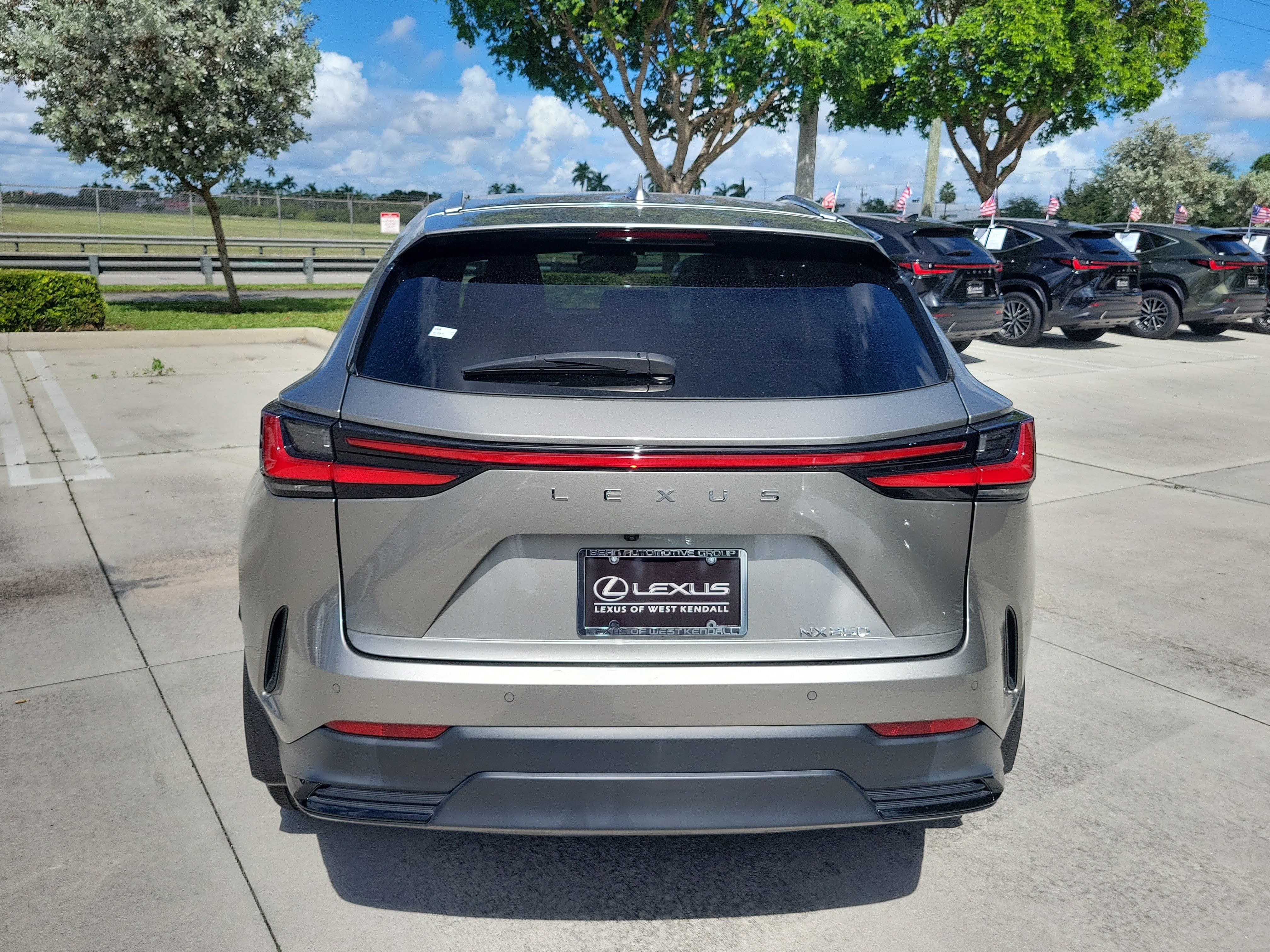 Certified 2025 Lexus NX 250 FWD w/ Premium Package image 7