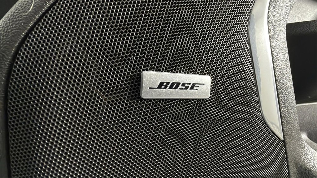 Used 2021 Chevrolet Suburban Premier image 36