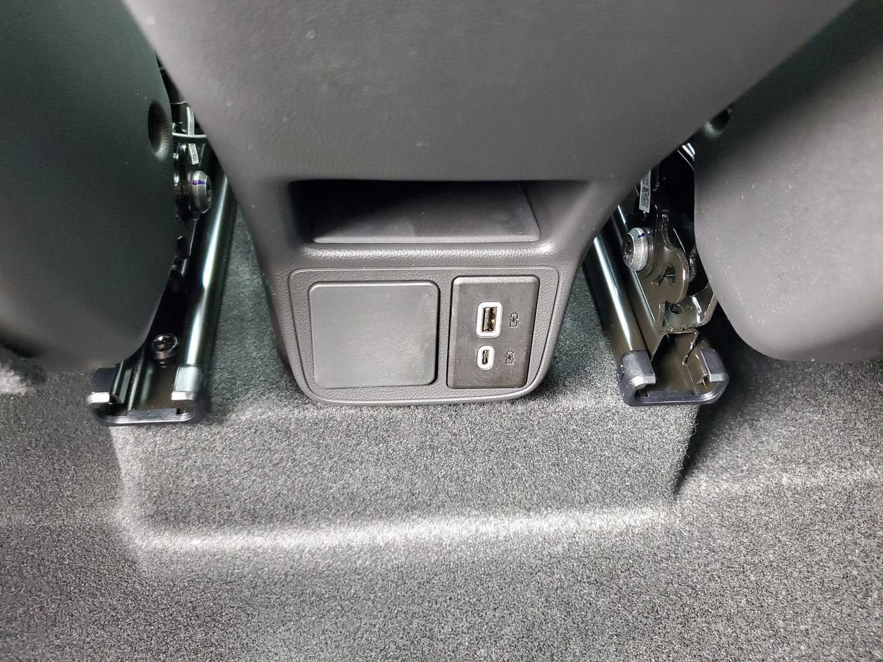 New 2026 Buick Encore GX Sport Touring FWD image 15