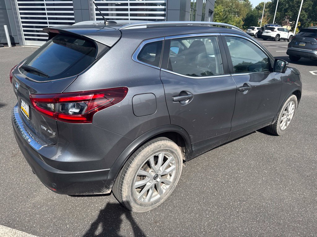 Used 2022 Nissan Rogue Sport SV w/ Technology Package AWD/4WD image 6