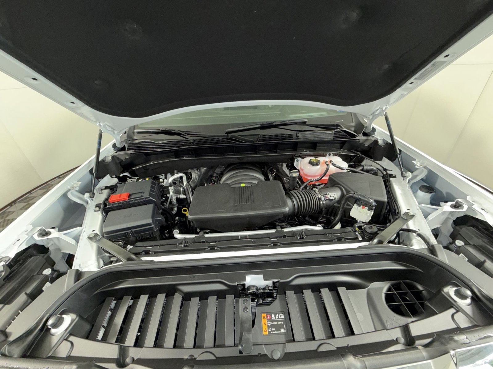 New 2026 GMC Sierra 1500 SLE image 28