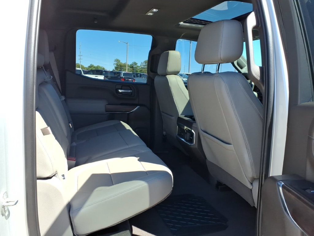 Used 2022 GMC Sierra 1500 SLT w/ SLT Convenience Package AWD/4WD image 13