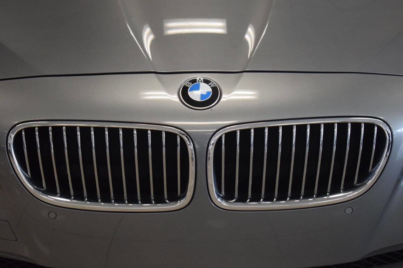 Used 2012 BMW 528i Sedan RWD image 8