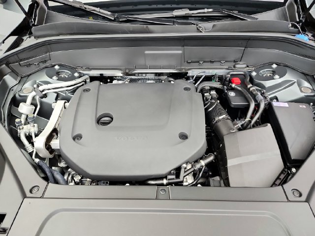 New 2027 Volvo XC90 B6 Plus AWD/4WD image 24