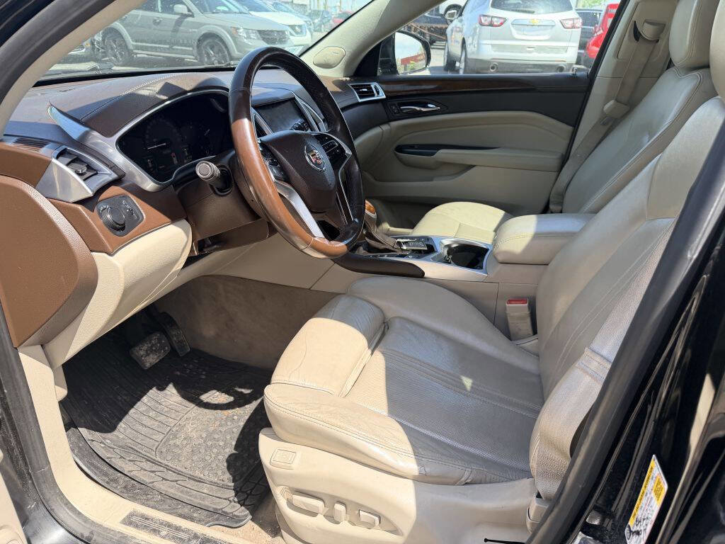Used 2014 Cadillac SRX Luxury w/ Driver Awareness Package AWD/4WD image 10