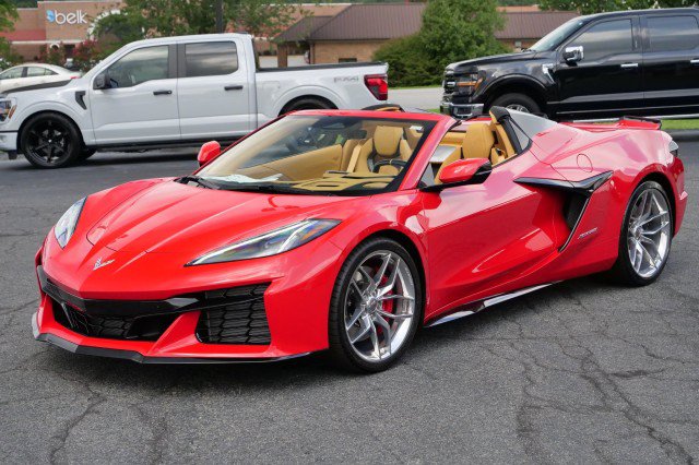 Used 2026 Chevrolet Corvette Z06 RWD image 6